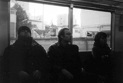 black_and_white_train.jpg (19925 bytes)