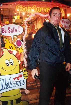 mikecondom.jpg (47524 bytes)