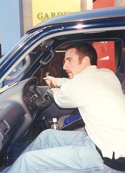 mike_car