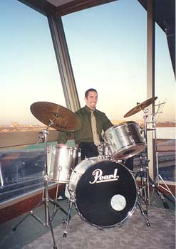 mike_drums