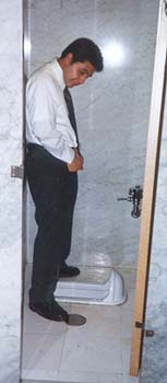zuma_urinal
